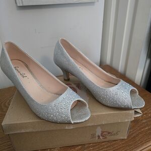 Bonnibel Silver Sparkle Peep-Toe Mid Heels